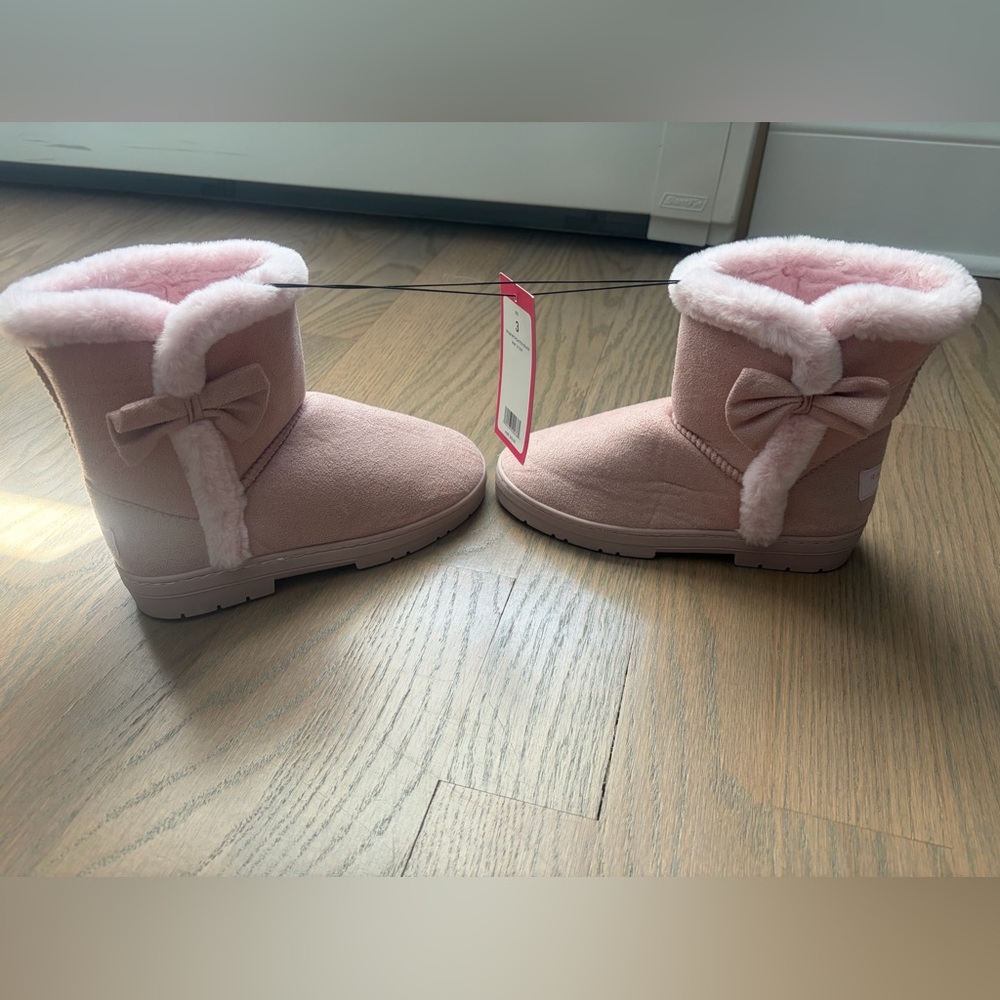 Rampage Girls Pink Faux Suede Ankle Boots with Bow